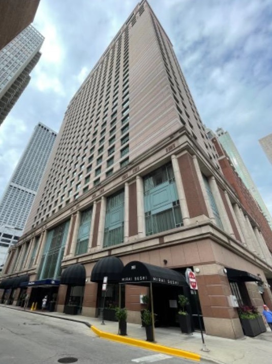 Hilton Suites Chicago Magnificent Mile